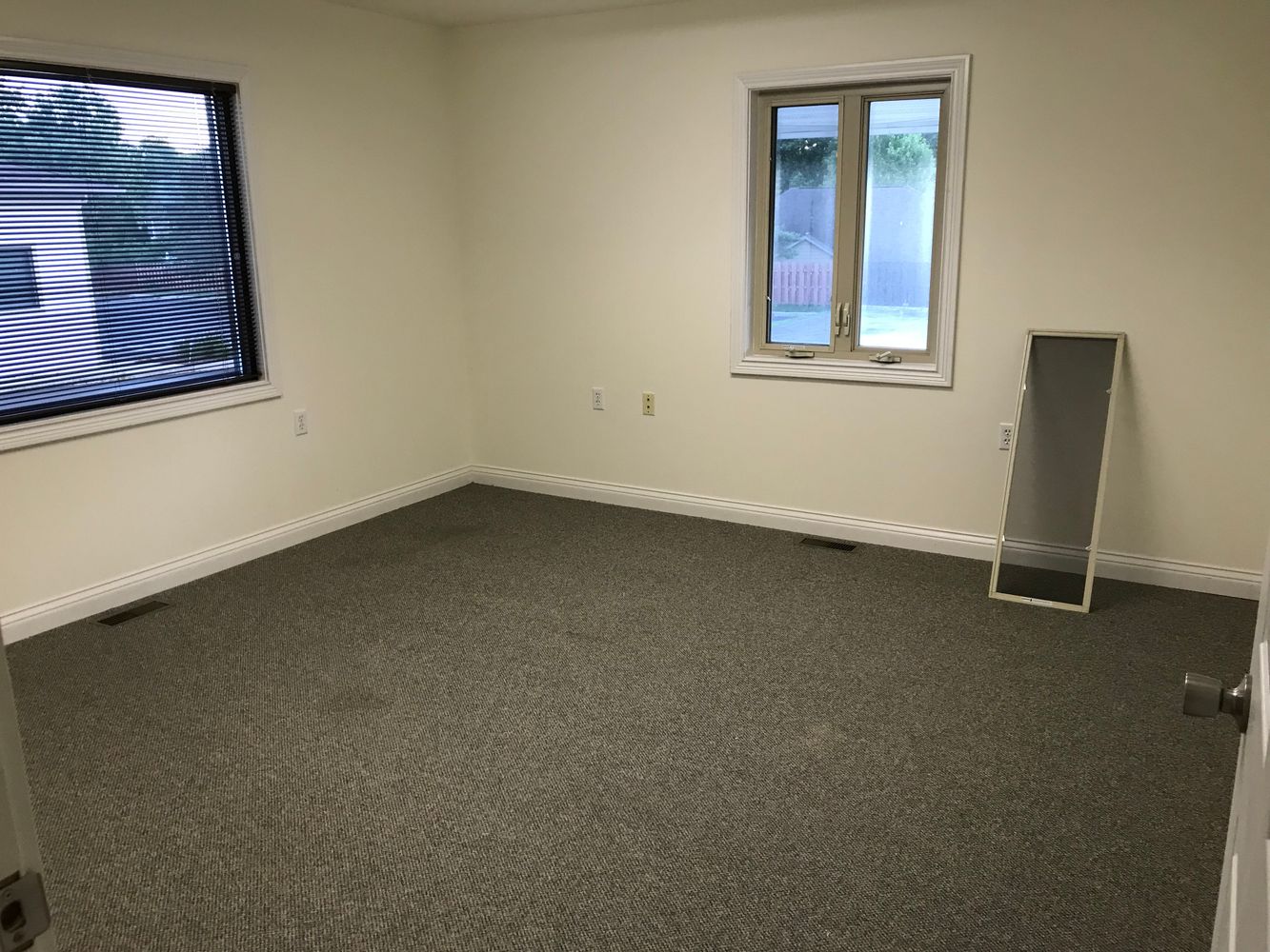 355 N Main St, Springboro, OH 45066
